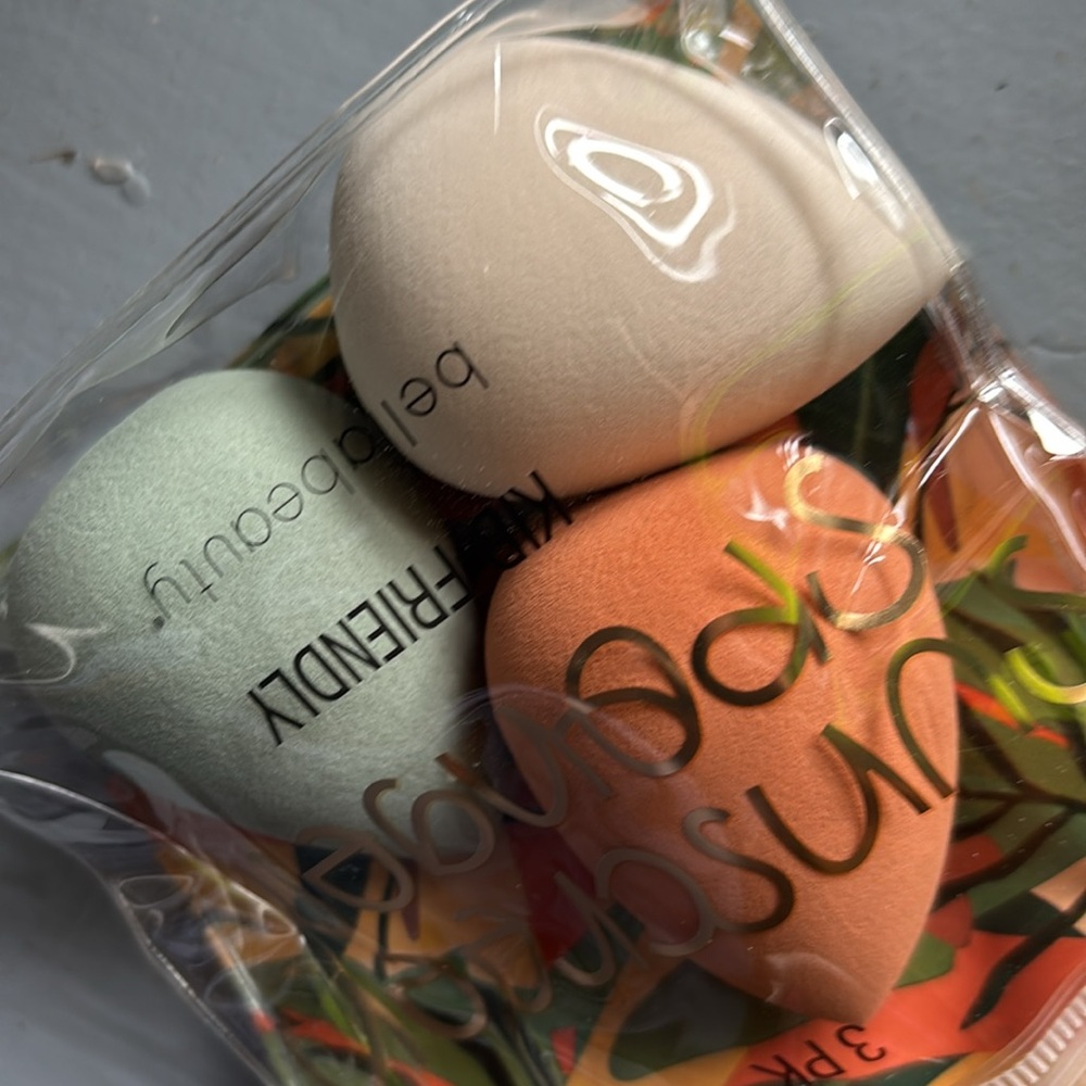 Bella Beauty Makeup Sponge Set - Picture 2 of 3